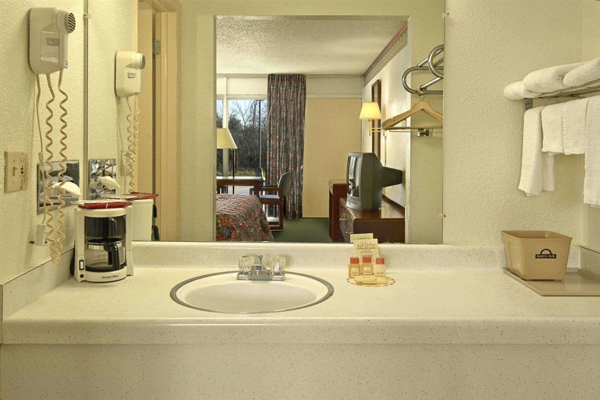 Budget Host Inn Lebanon Quarto foto
